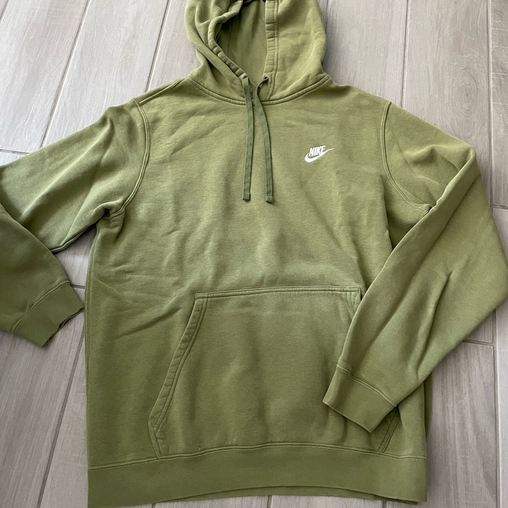 Nike hoodie🤑
